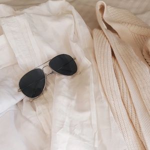 Meet your Posher, Lina